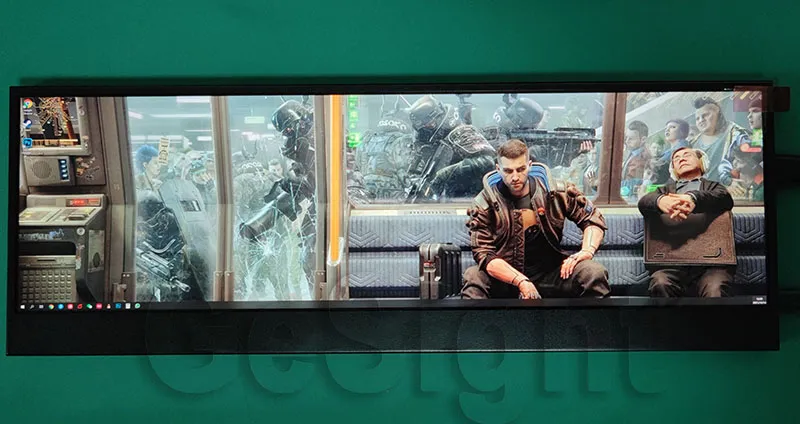 Ultra-Wide 4K LCD Bar Display